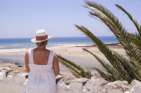 Ein Tag am Meer, Familien Strandleben, Cabanas de Tavira, Aldeamento Turistico ddad Pedras da Rainha, Tavira, Algarve, Portugal, Europe